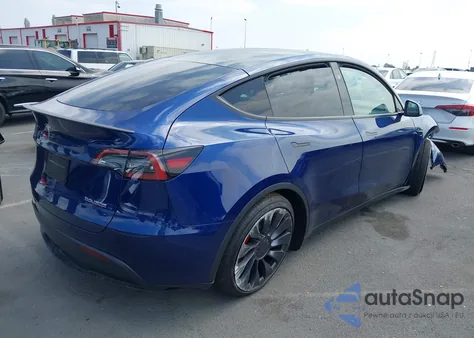 2025 Tesla Model Y Performance Dual Motor All-Wheel Drive from USA, damaged, VIN 7SAYGDEF0SF311177